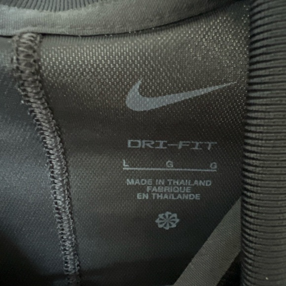 Nike Men's Polo Shirt in Black and White - Picture 4 of 5